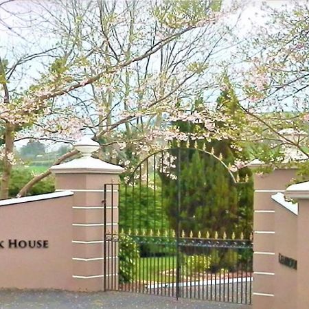 Leabrook House Bed & Breakfast Castlemaine Exterior photo